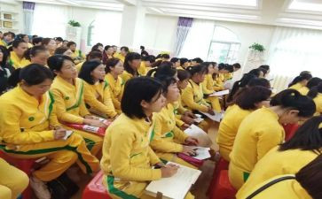 幼儿保育员个人述职报告7篇
