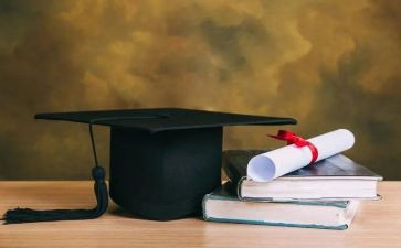 本科生大学自我鉴定精选6篇