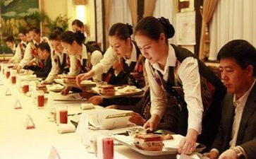 餐饮个人上半年工作总结7篇