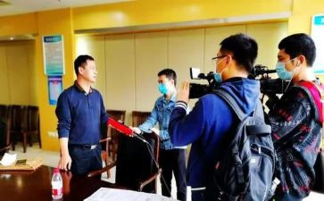 情与法冲突的作文5篇