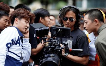 夸领导演讲稿模板7篇