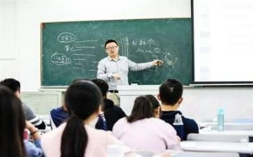 大学自我鉴定800字8篇