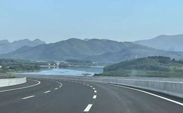 高速收费员年度总结8篇