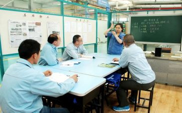 工班长月度工作总结8篇