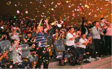 青春喝彩作文5篇