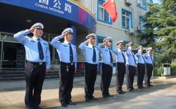 当交警的作文参考5篇