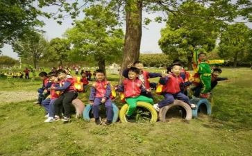 中班音乐郊游的教案7篇