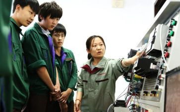 技校自我鉴定优质5篇