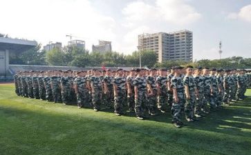 关于军训的作文精选7篇
