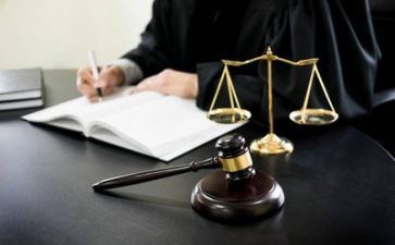 讲律师工作总结模板7篇