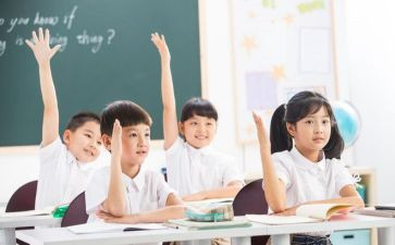 2024年幼儿园中班年级组工作计划6篇