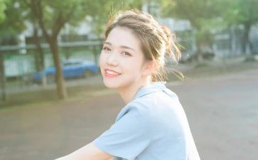 女生的自我鉴定通用7篇