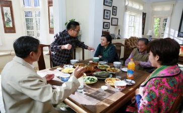 亲情嘞作文5篇