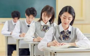 数学教师年度总结推荐8篇