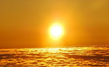 太阳,月亮作文优秀7篇