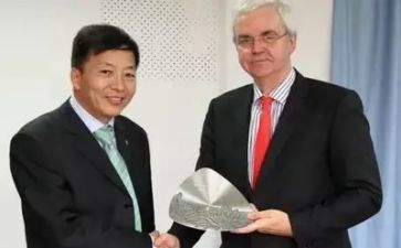 校长年度工作述职报告5篇