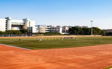 我与学校共成长演讲稿通用6篇