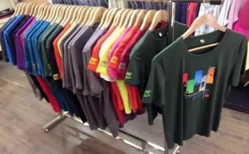 小班折衣服教案8篇
