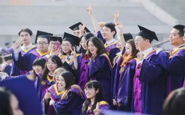 应届毕业生个人总结7篇