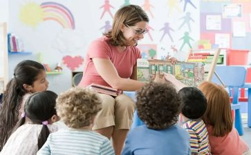 幼儿园教师半年度工作总结8篇