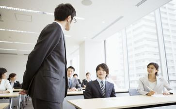 公司职员工作总结报告5篇